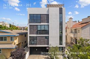 featured image of 2432 Penmar Ave #201