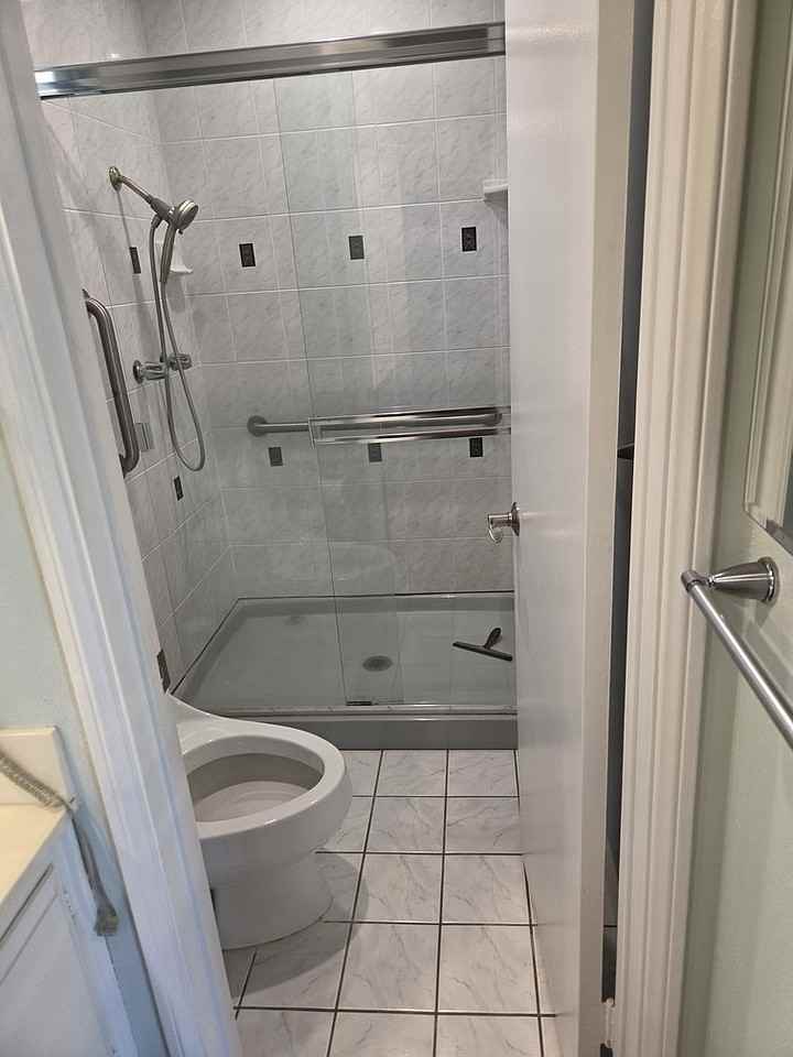 6733 Park Ridge Blvd #NA - Photo 3 of 19