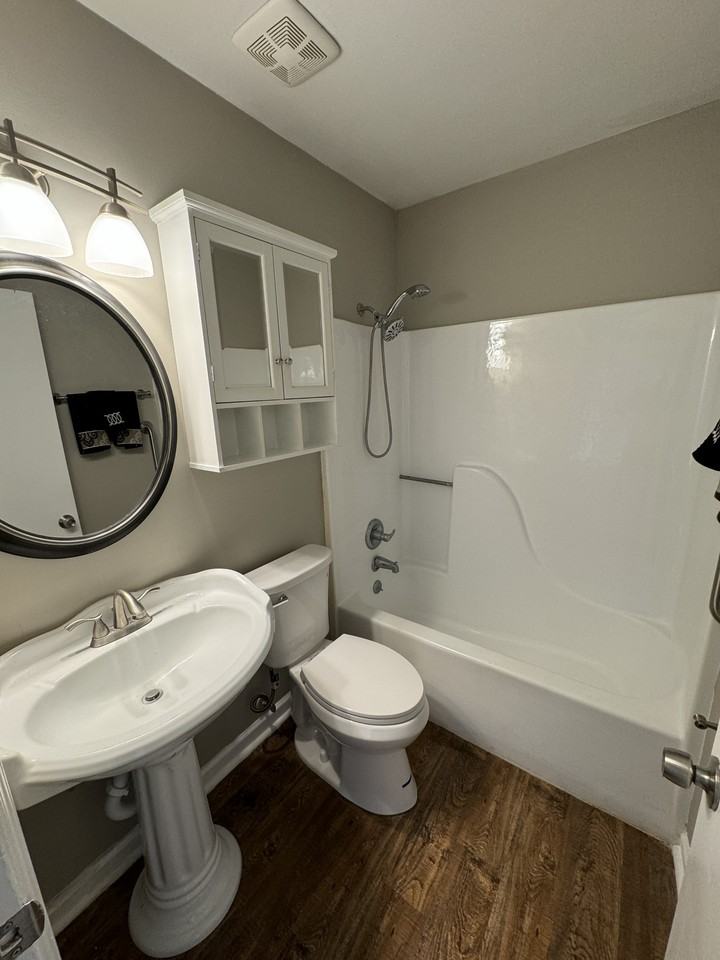 1407 Indian Woods Dr #1407 - Photo 4 of 12