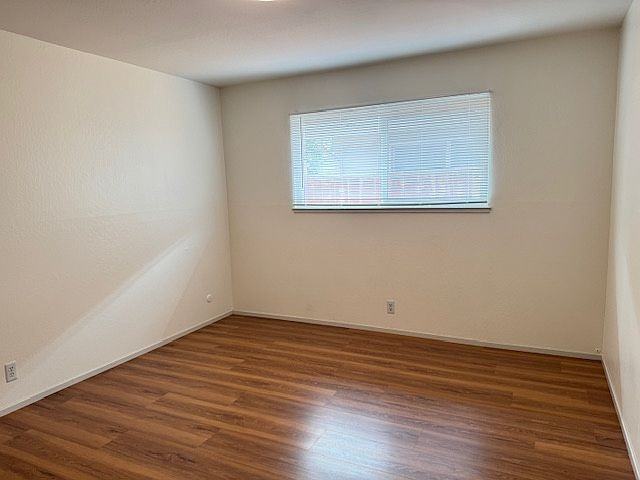 34923 Roberts St #NA - Photo 4 of 15