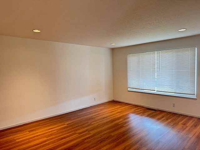 34923 Roberts St #NA - Photo 7 of 15