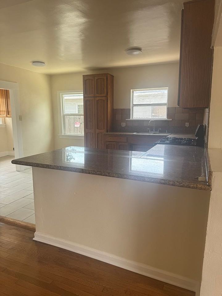 6316 Gregory Ave #NA - Photo 3 of 12