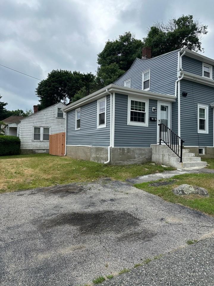 2 Adelaide Ave #A - Photo 6 of 20