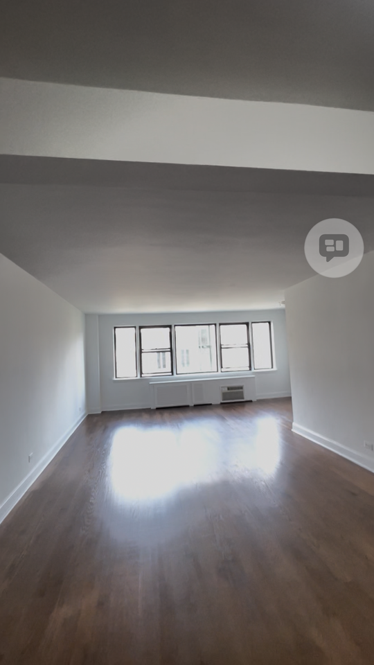 465 Lexington Ave #43 - Photo 2 of 7