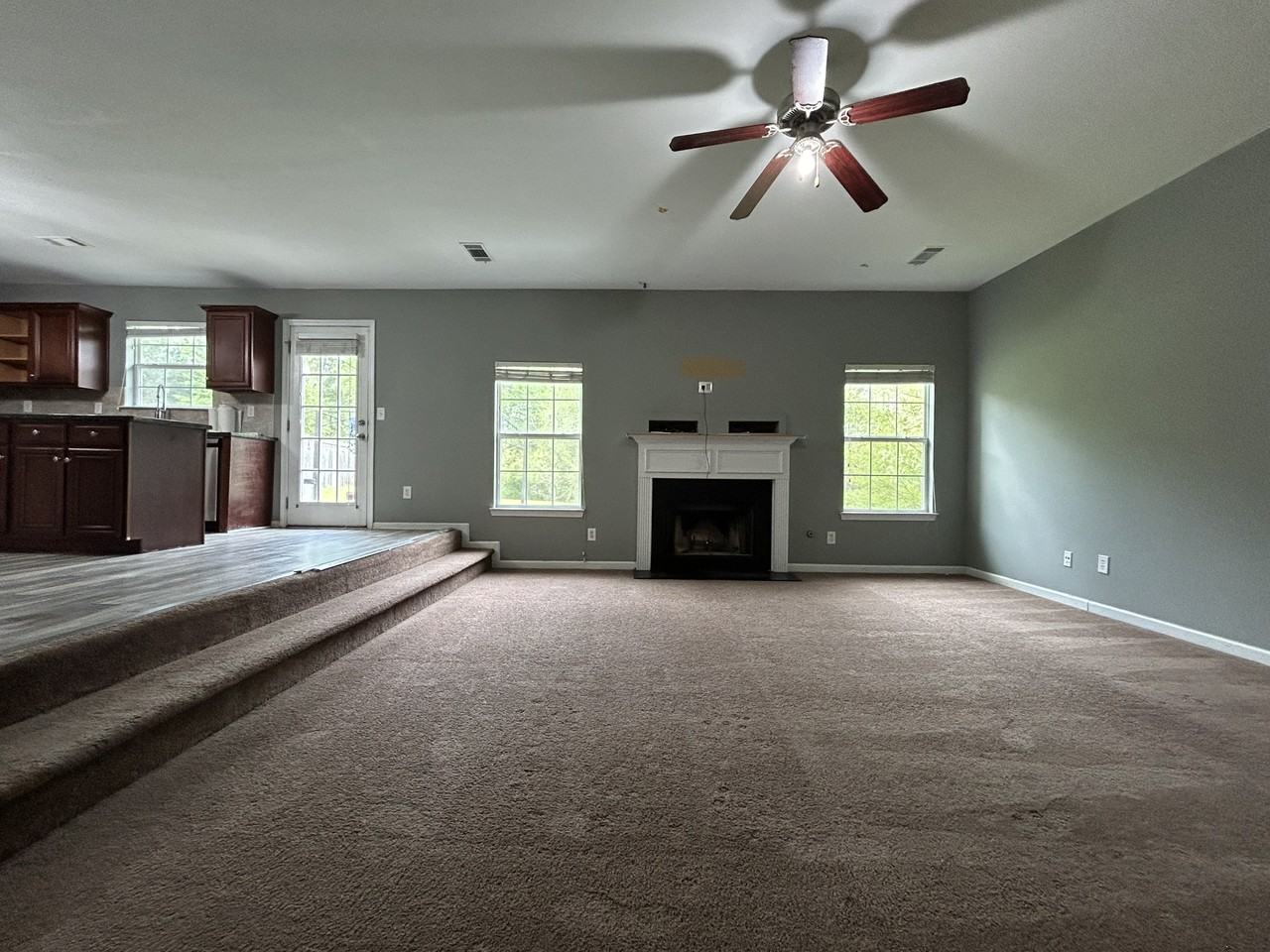 1040 Baltic Way #NA - Photo 5 of 24