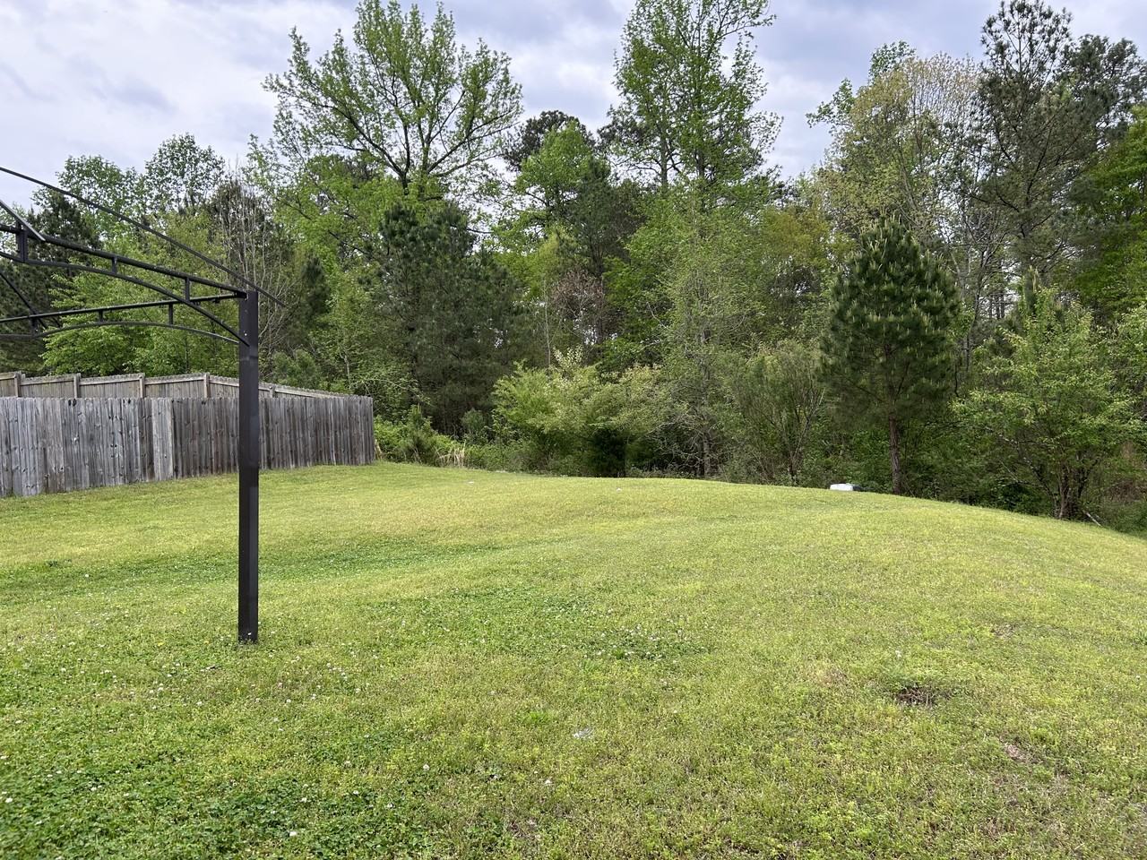 1040 Baltic Way #NA - Photo 3 of 24