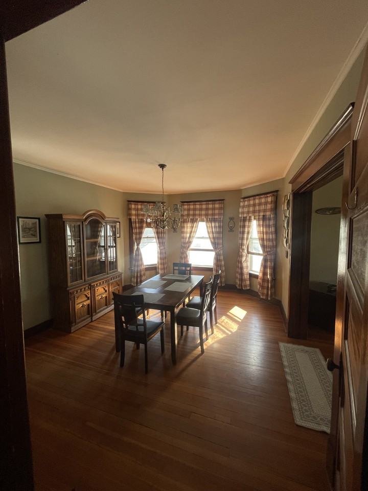 830 Plymouth Ave #830 - Photo 5 of 12