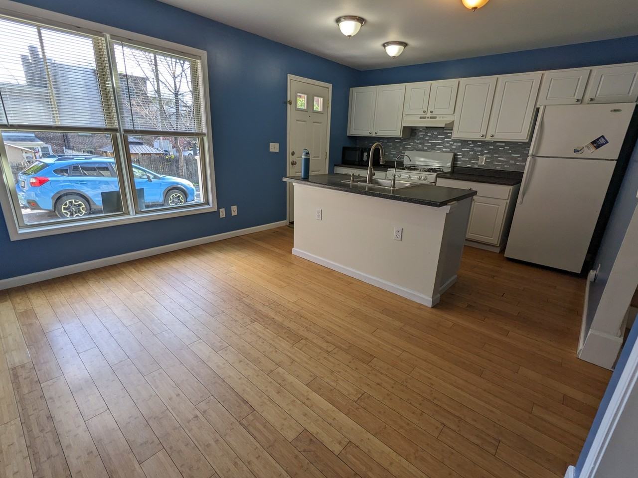 23 E Parmenter St #NA - Photo 4 of 12