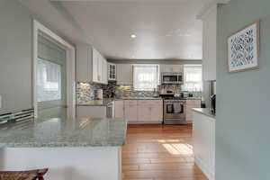 featured image of 16 Robinson St #NA