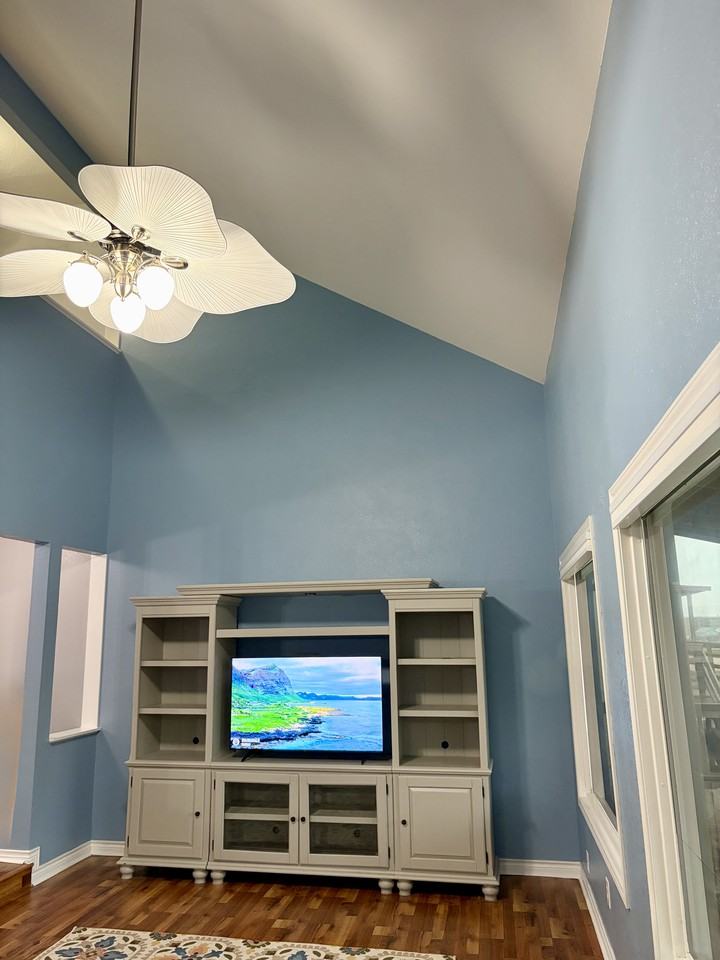 729 Crown Hbr #NA - Photo 7 of 20