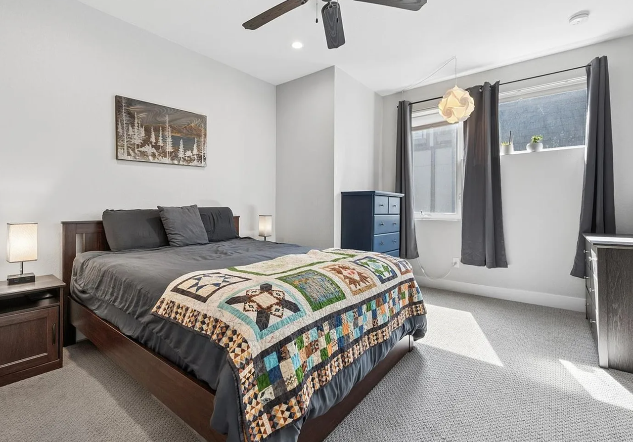 1583 Grove St #2 - Photo 6 of 15