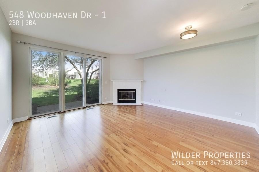 548 Woodhaven Dr #1 - Photo 3 of 16