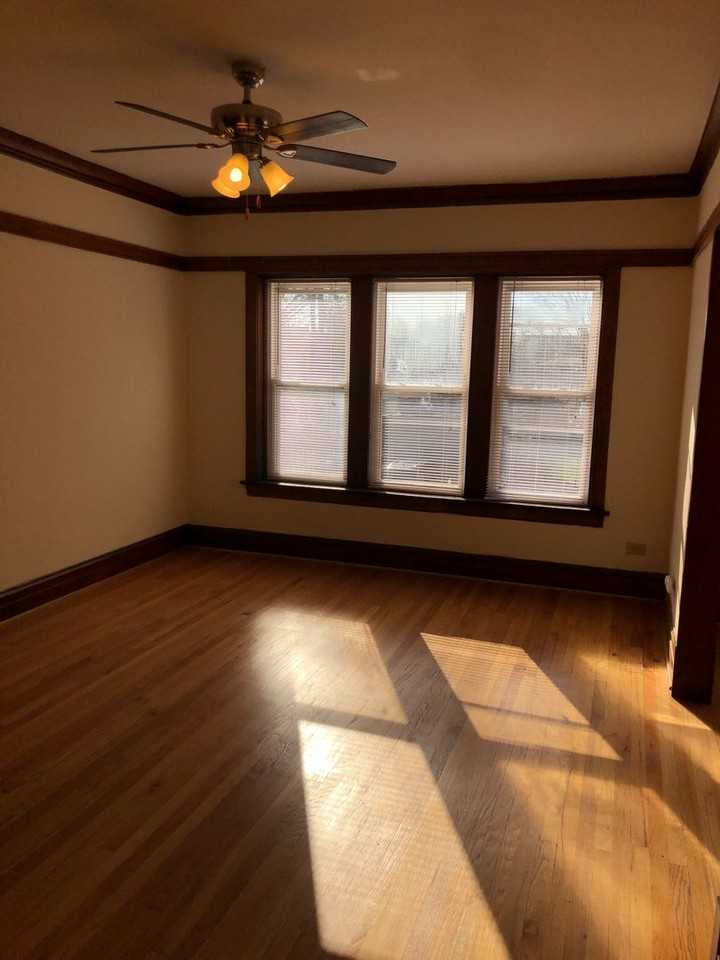 4018 W Cortland St #2 - Photo 2 of 13