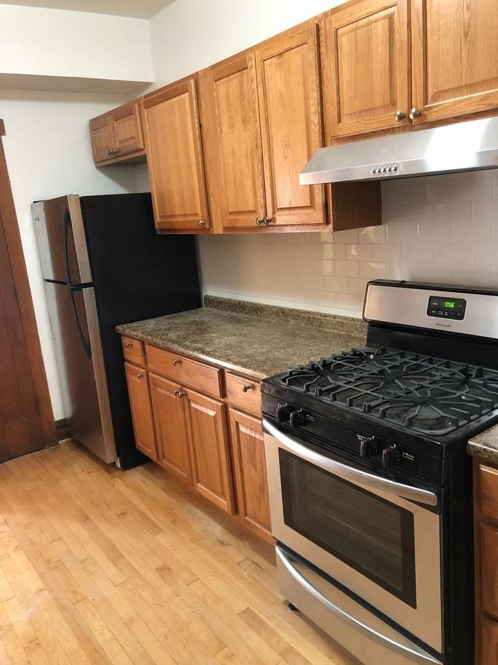 4018 W Cortland St #2 - Photo 5 of 13