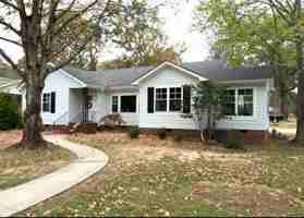 featured image of 100 Oakwood St Nw #NA