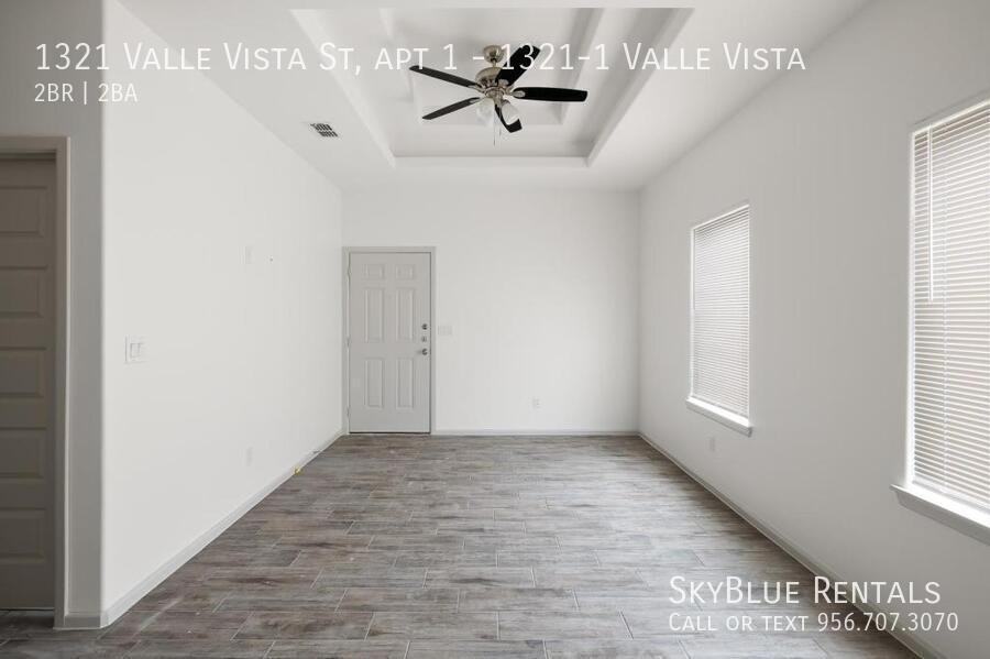 1321 Valle Vista St - Photo 4 of 15