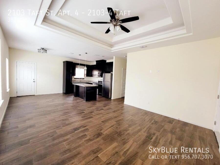 2103 W Taft St Apt 4 #2103-4TAFT - Photo 3 of 16