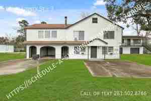 featured image of 105 W Linney St #3