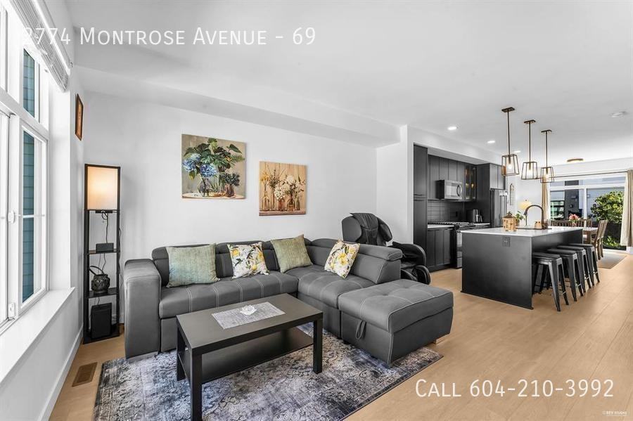 2774 Montrose Ave #69 - Photo 5 of 18
