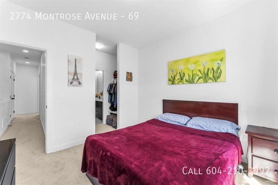 2774 Montrose Ave #69 - Photo 7 of 18