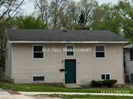 featured image of 530 Hall St Se