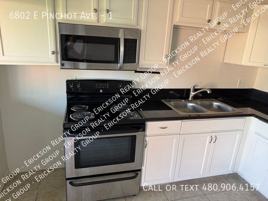 6802 E Pinchot Ave #1 - Photo 6 of 7