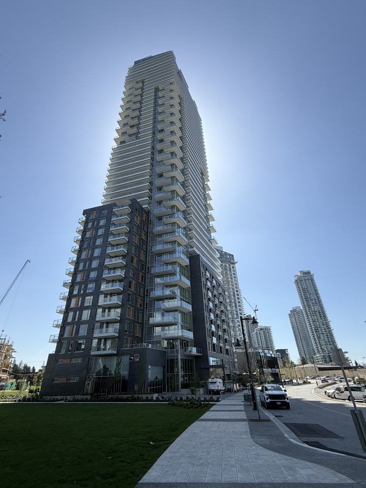 567 Emerson Street - Photo 2 of 29