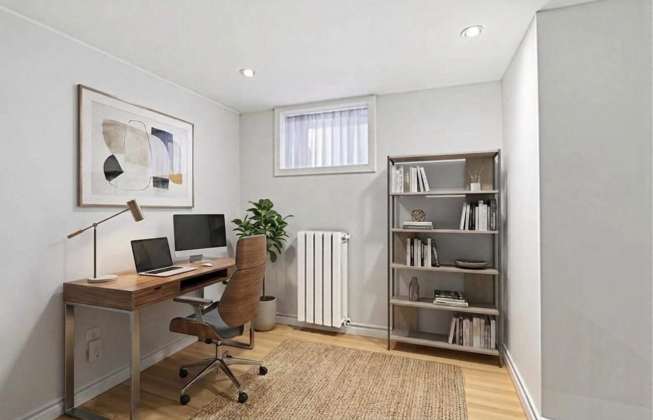 147 Emerald St S #4 - Photo 4 of 6