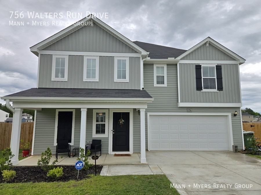 756 Walters Run Dr - Photo 3 of 38