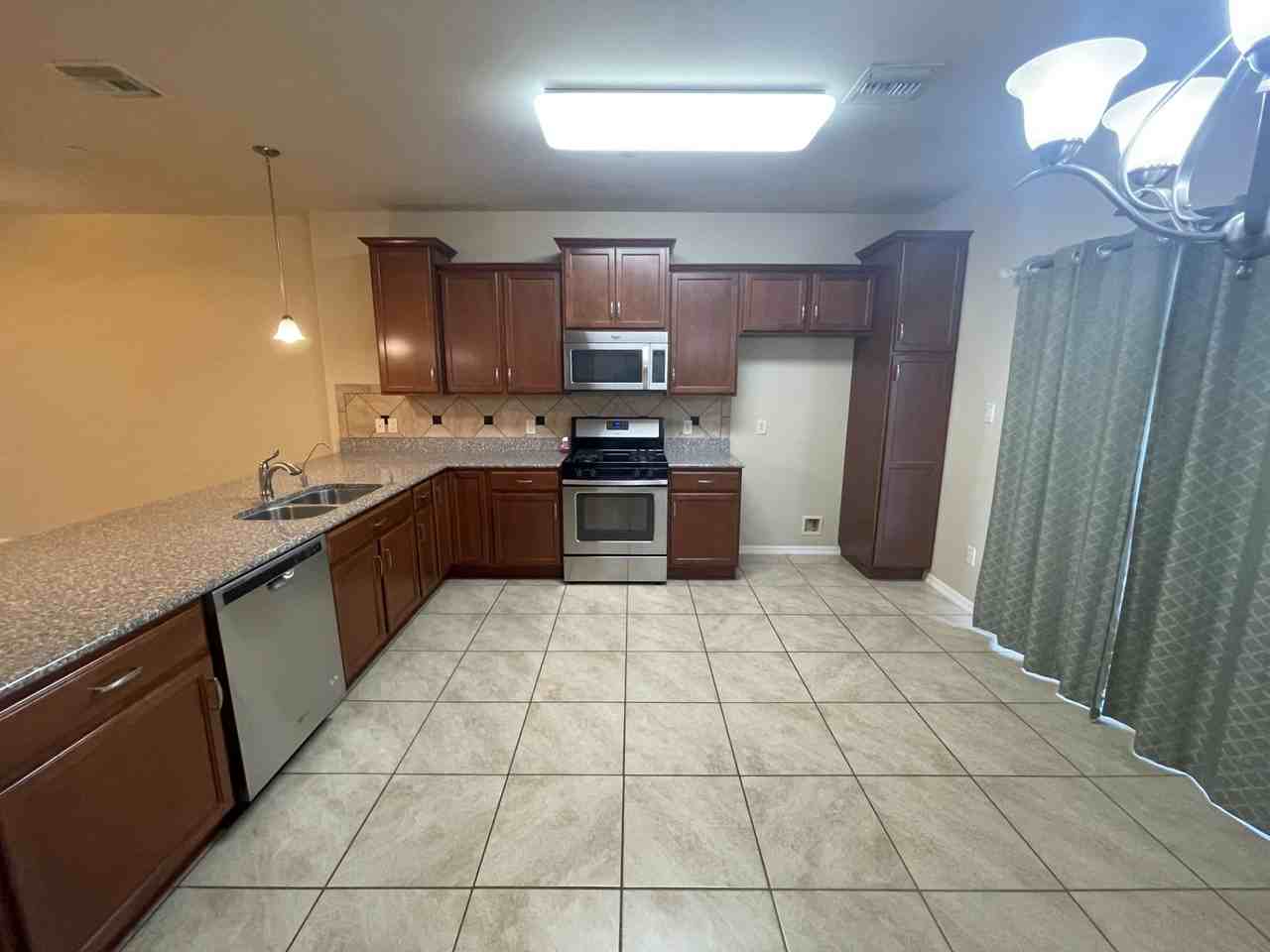 6132 E Overlook Ln - Photo 4 of 23