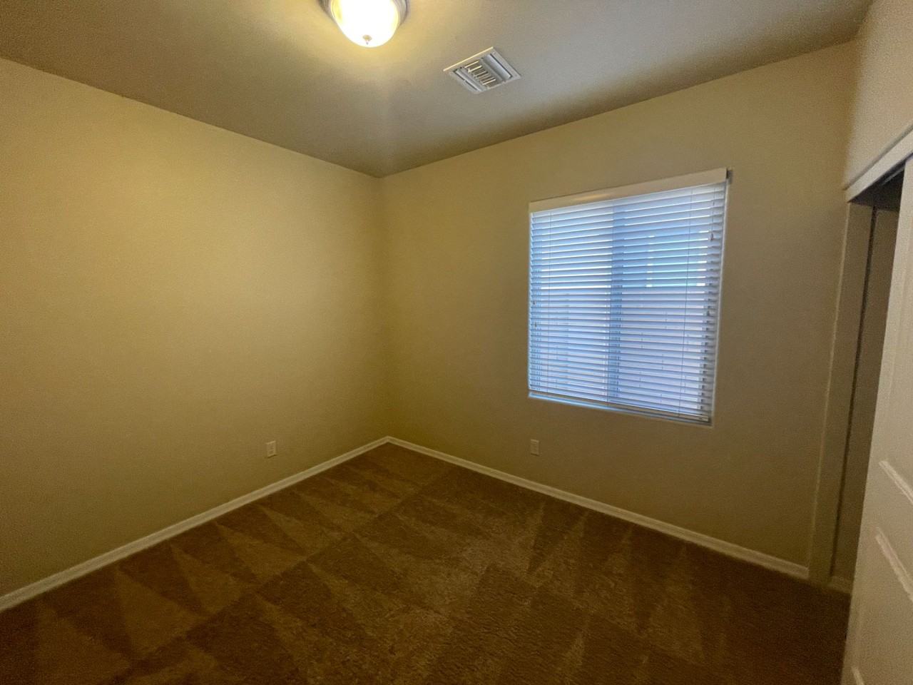 6132 E Overlook Ln - Photo 7 of 23