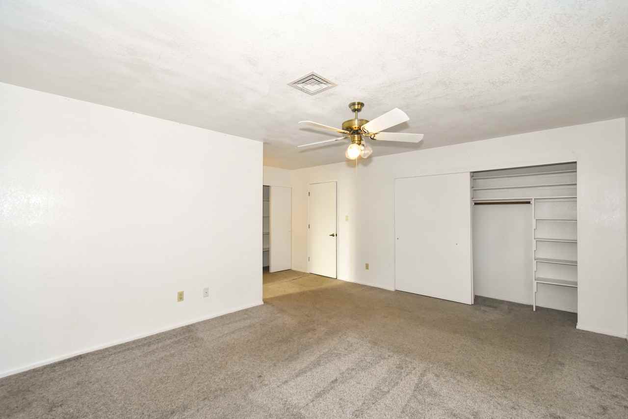 3477 E Cuadrilla Ln - Photo 6 of 10