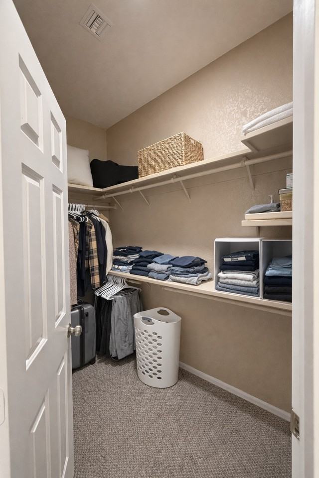 10745 E 38th Ln - Photo 5 of 32