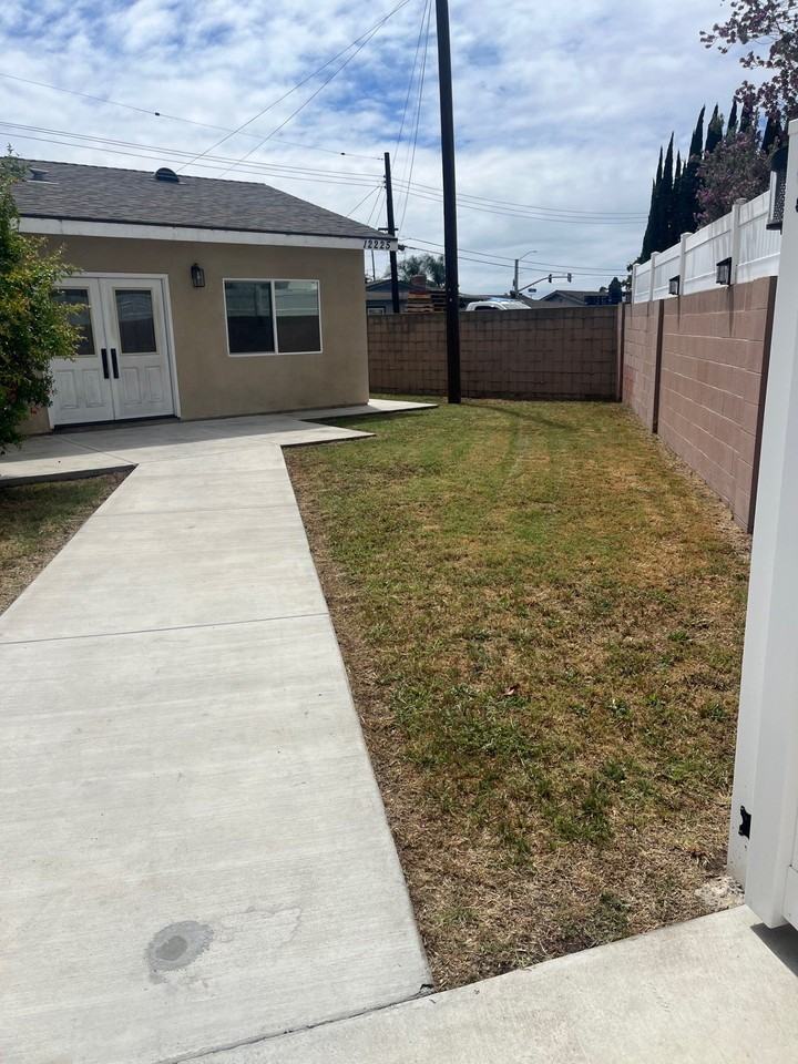 12225 Brookhaven Park - Photo 3 of 32