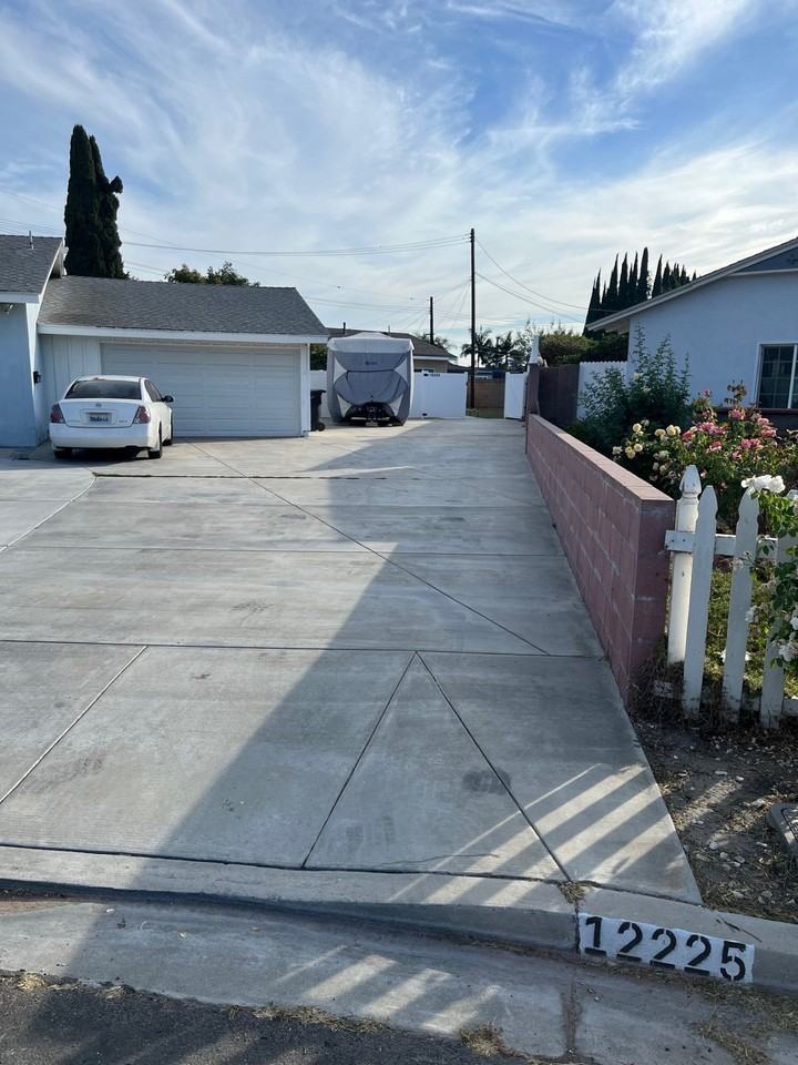 12225 Brookhaven Park - Photo 7 of 32