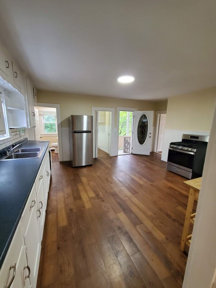 45 Dumais St #3 - Photo 4 of 11