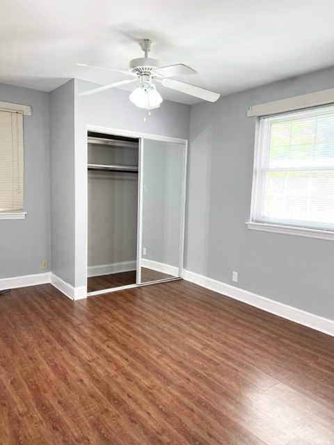 302 Bowles Ave - Photo 7 of 11