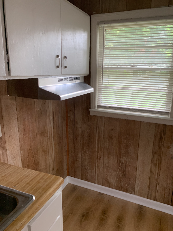 409 Louis Ave - Photo 5 of 12