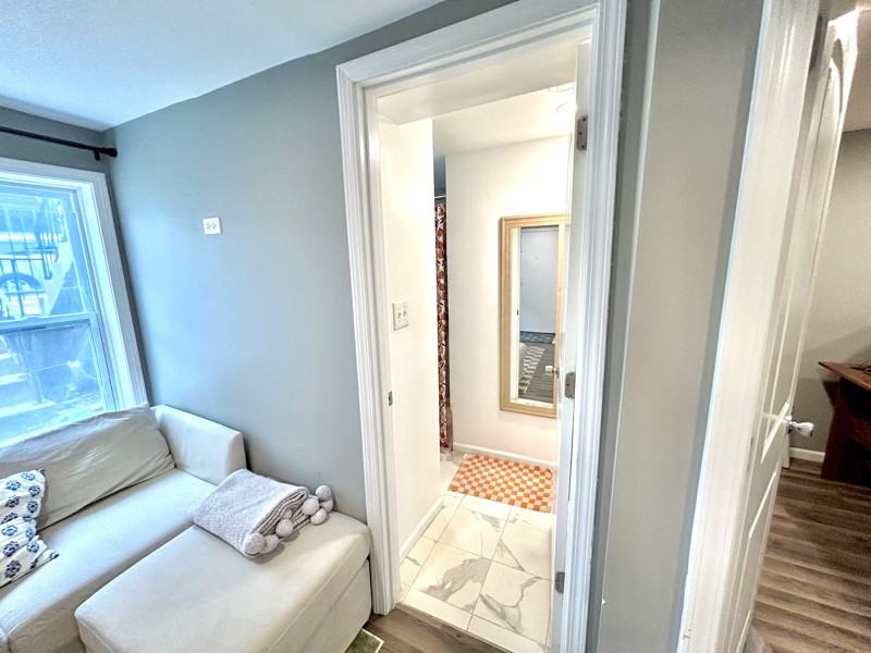 3215 S Throop St #1F - Photo 4 of 20