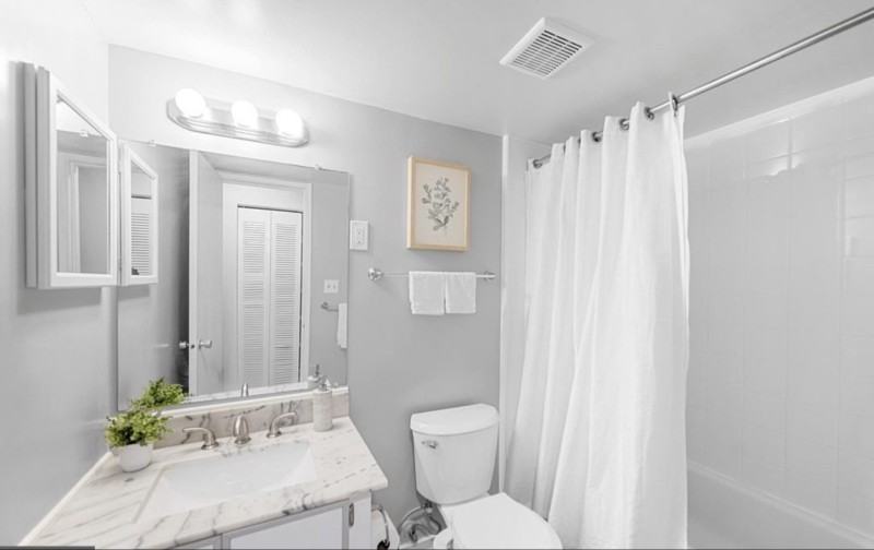 4404 Island Pl #201 - Photo 3 of 13