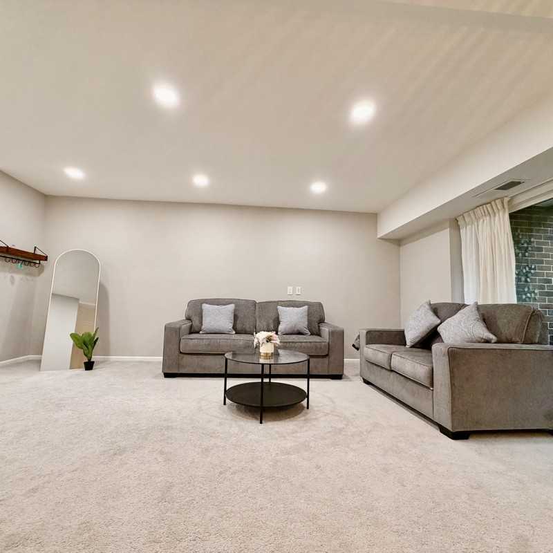 4404 Island Pl #201 - Photo 7 of 13