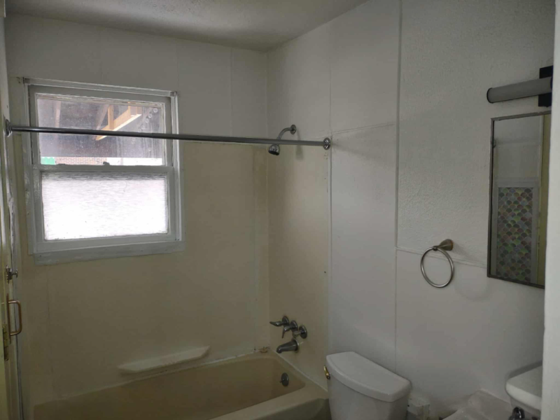 500 Center Ave #2 - Photo 5 of 5