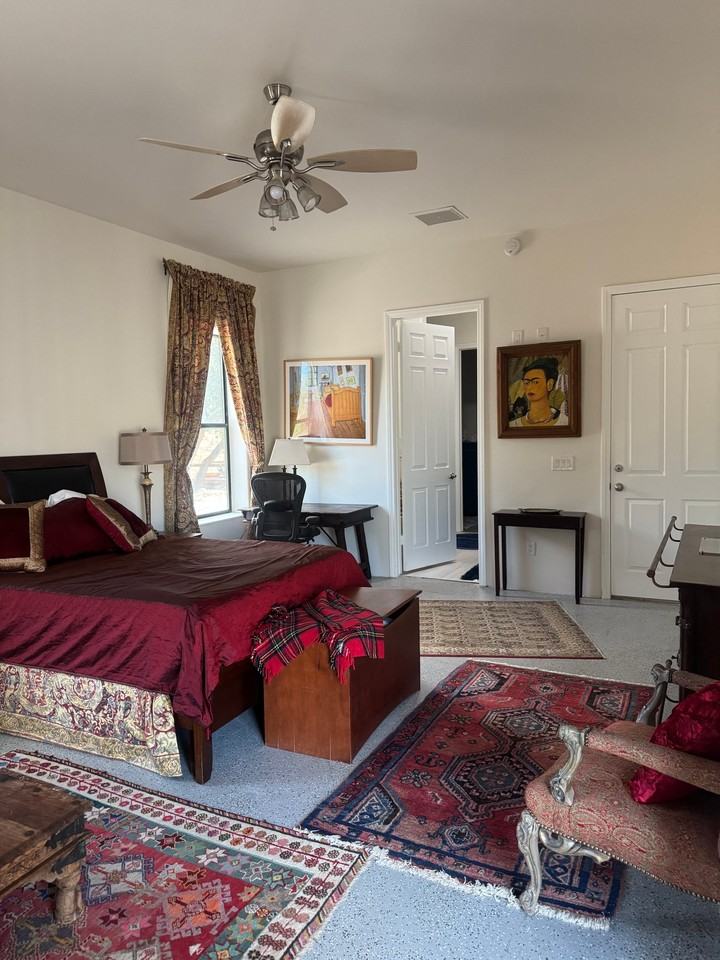 15935 Mary Cir - Photo 3 of 20