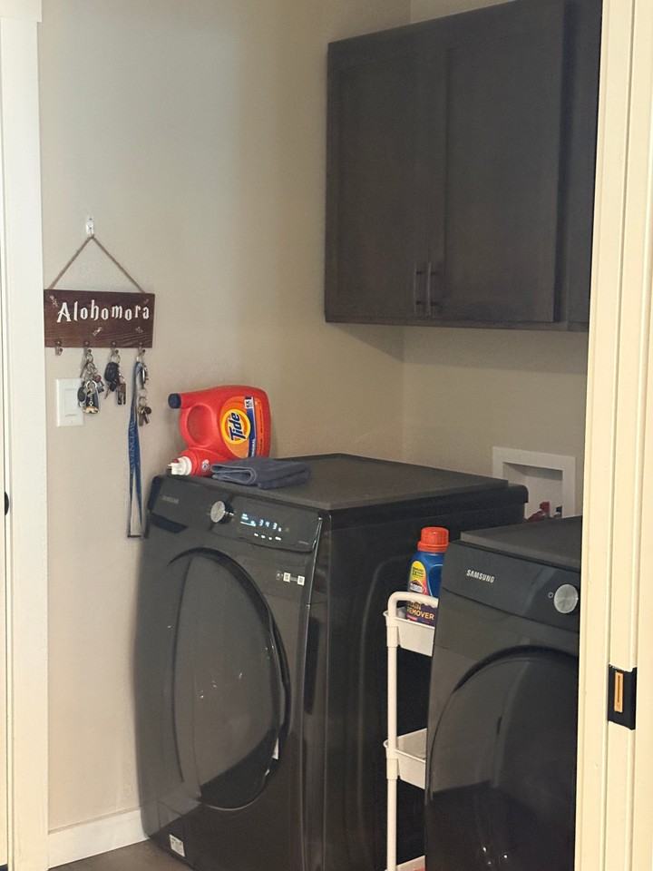 517 Raven Ln - Photo 2 of 9