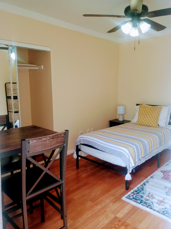 2403 W Verdugo Ave - Photo 6 of 7