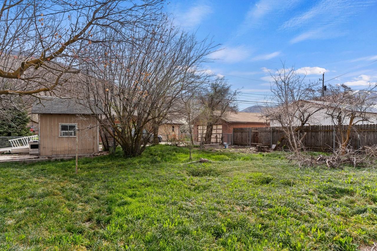678 Ne - Photo 5 of 20
