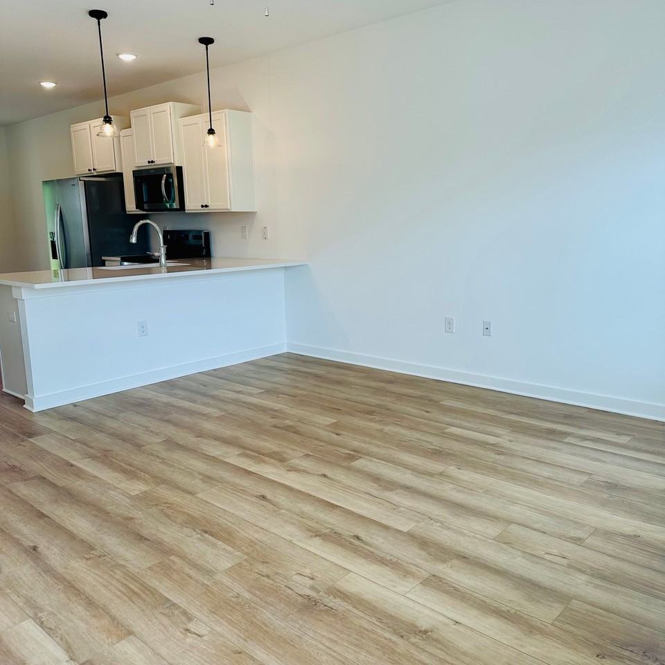 5870 Tyndall Pl - Photo 2 of 24