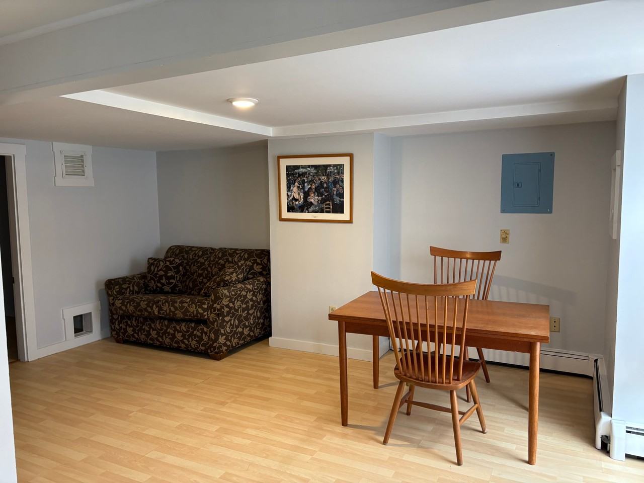 23 Spring St #9 - Photo 3 of 4