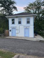 featured image of 1844 Line Ave #2