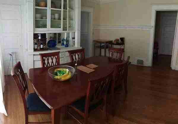 1424 W 37th Dr #3 - Photo 2 of 5